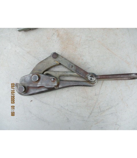2 Large Klein Tools 1628-5  & 1626-39 Lineman Wire Puller Clamps